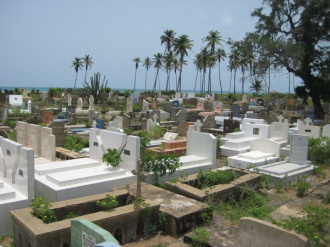 01 Cimetiere De Grand Popo